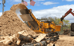 CBI 6800 horizontal grinder land clearing