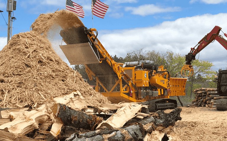 CBI 6800 horizontal grinder land clearing