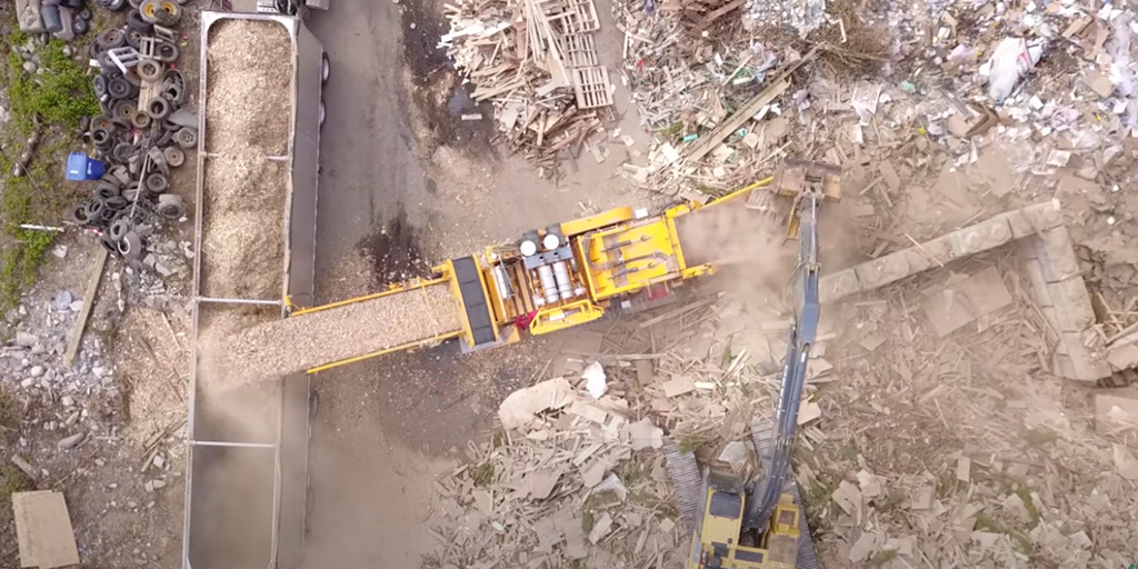 CBI Horizontal Grinder Processing Waste Wood