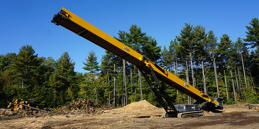 TC80 Tracked Stacker Conveyor Working Onsite In Newton, New Hampshire.