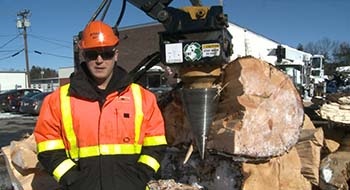 CBI screw type log splitter attachment