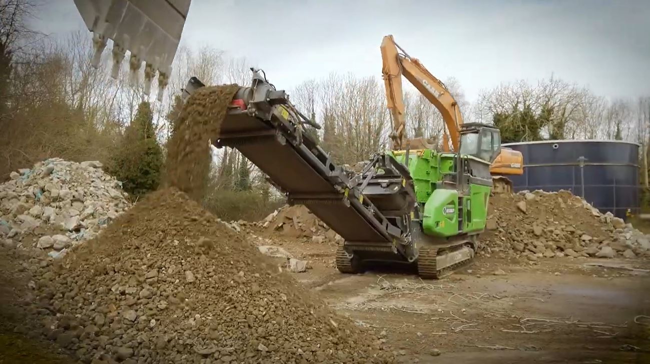 Cobra 290 Crushing Building and Construction Waste