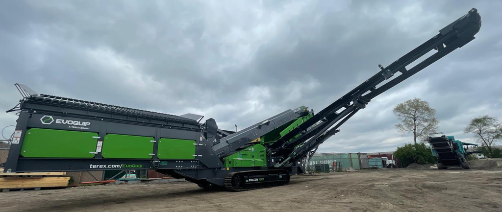 Falcon 1220 Has Landed In The US