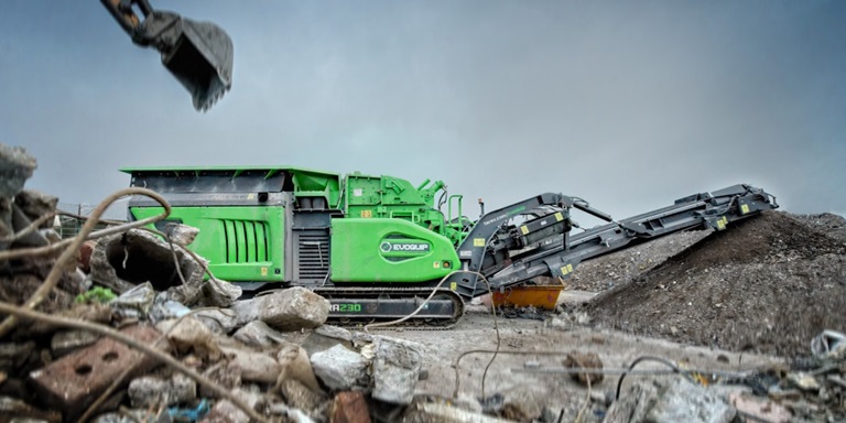 Cobra 230, Jaw Crusher, C&D Skip Waste (29)