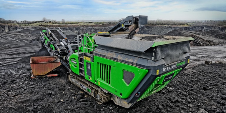【コンボー】 Cobra 230R | Small Impact Crusher |EvoQuip