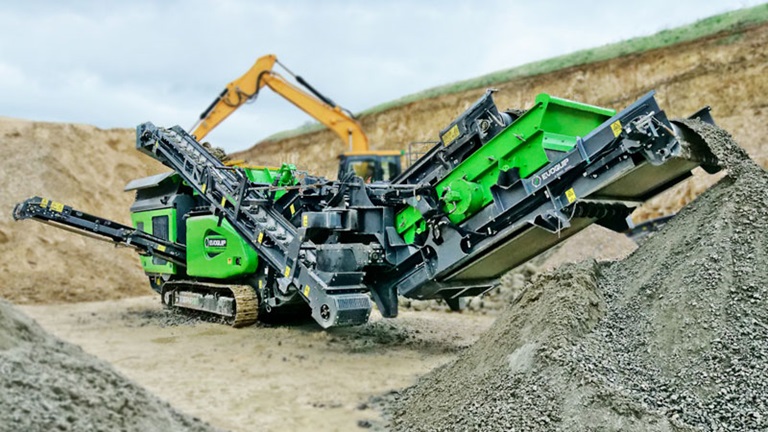 cobra 230R Processing Materials in Quarry