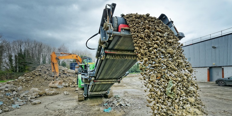 Tracked Impact Crusher in Campsie 2019