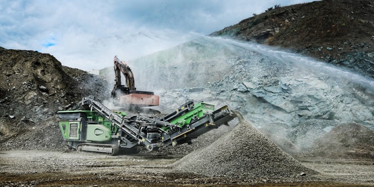 EvoQuip Track Mounted Impact Crusher Cobra