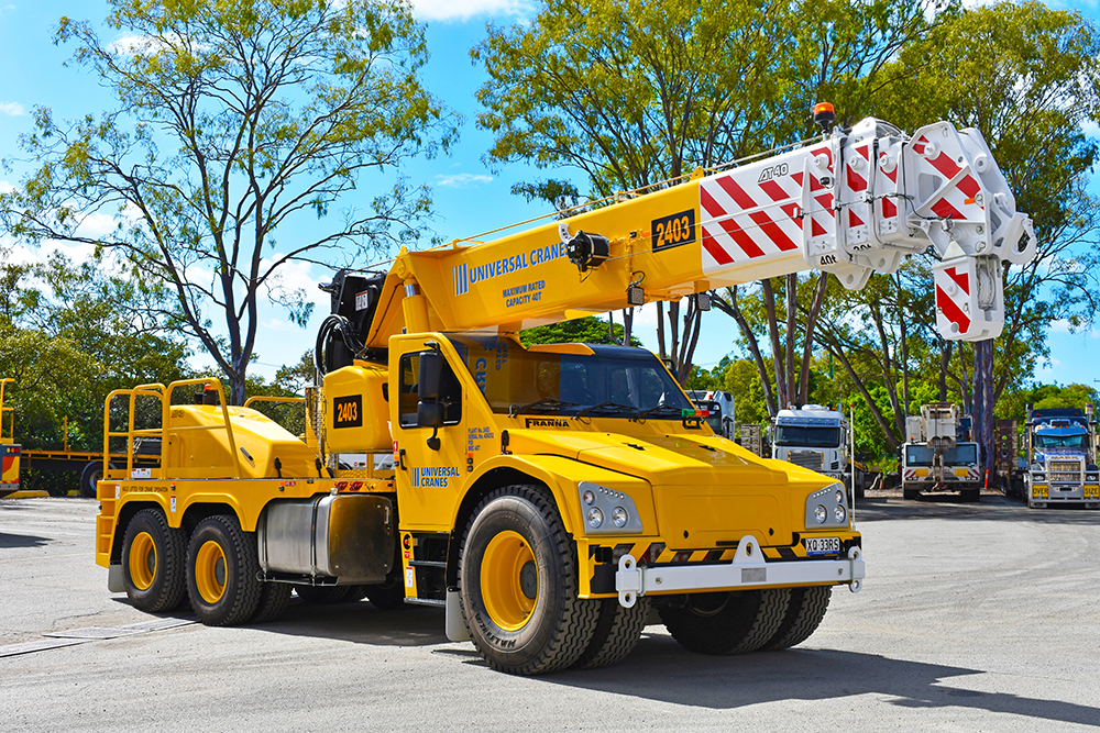 Franna's AT40-2 Franna Crane in Yellow