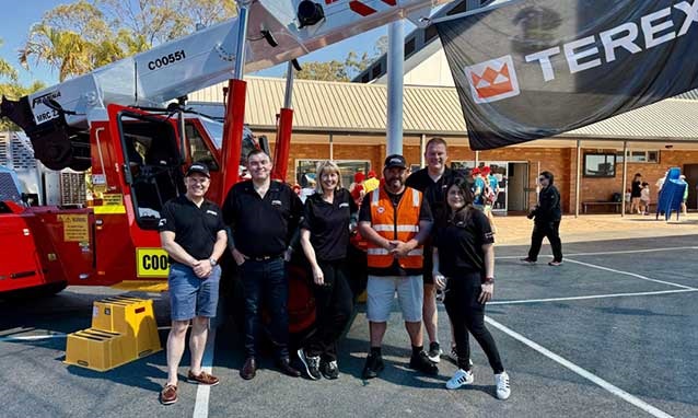 Franna Team Infront of Crane