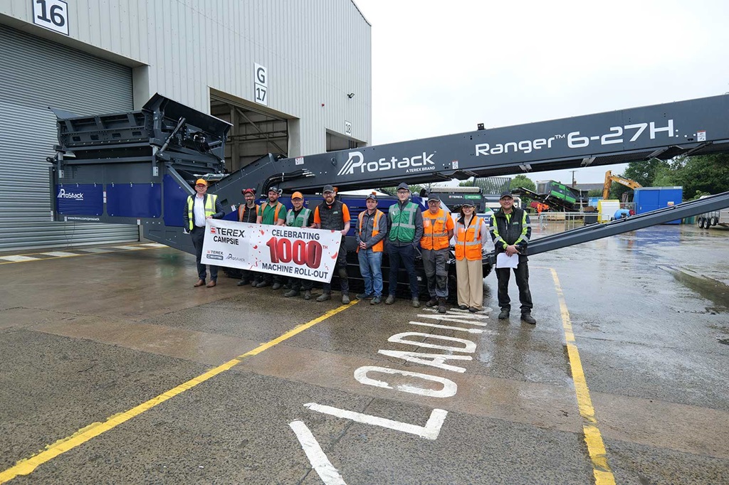 ProStack Staff Infront Of Ranger 6-27H