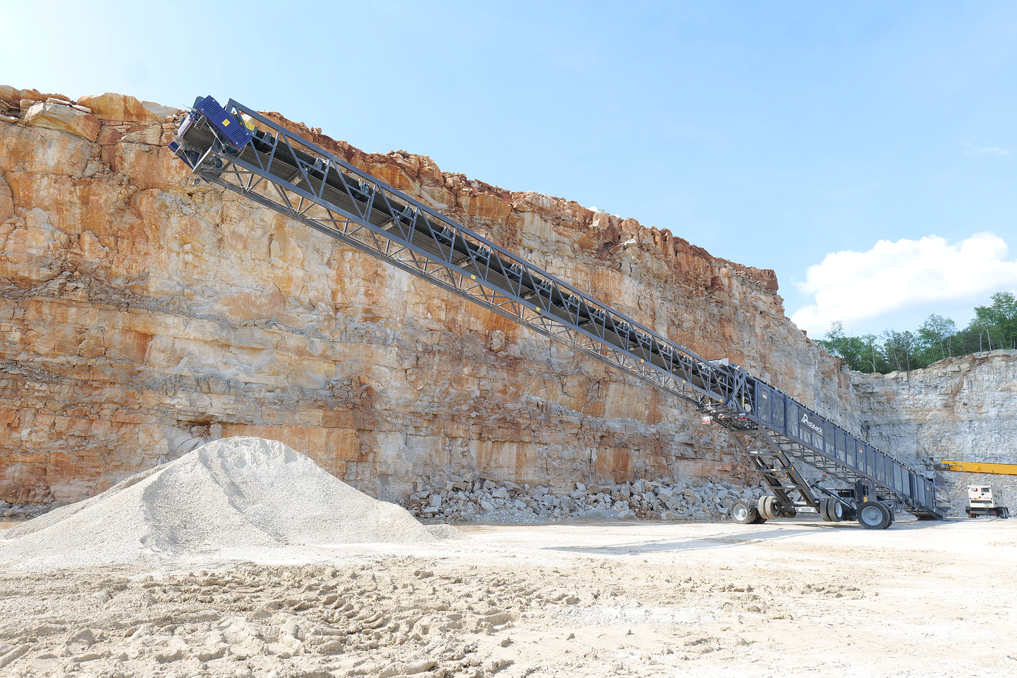 Telescopic Conveyor Stacking Aggregates