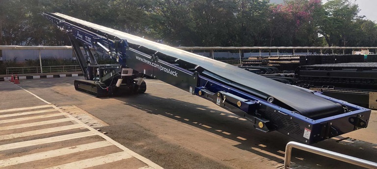 100ft Tracked Conveyor
