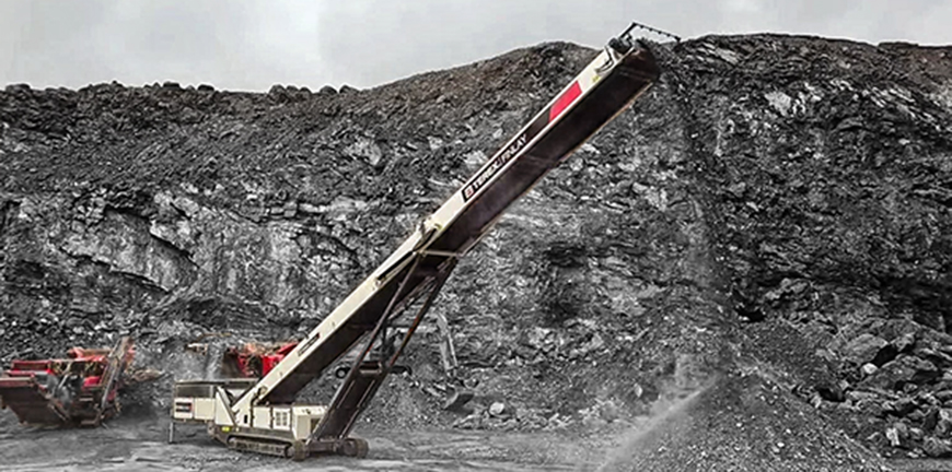 tf75l-high-level-conveyor-moving-stone-in-quarry
