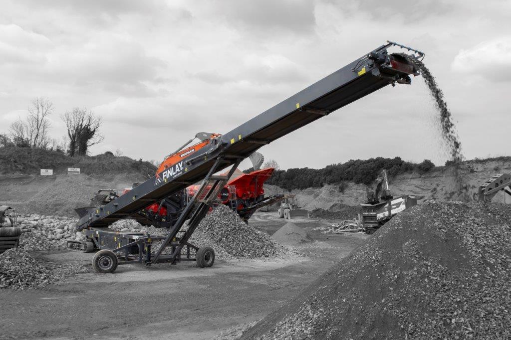 TR-80 tracked radial stacker