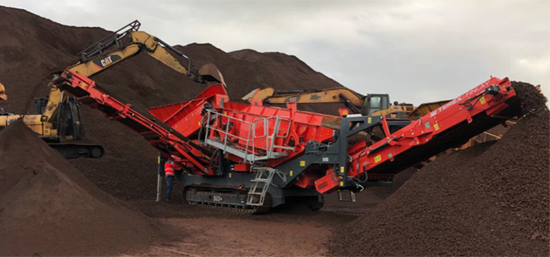 Jobreport Terex Finlay 883+ (Triple Shaft) Scalping Screen (Iron Ore)