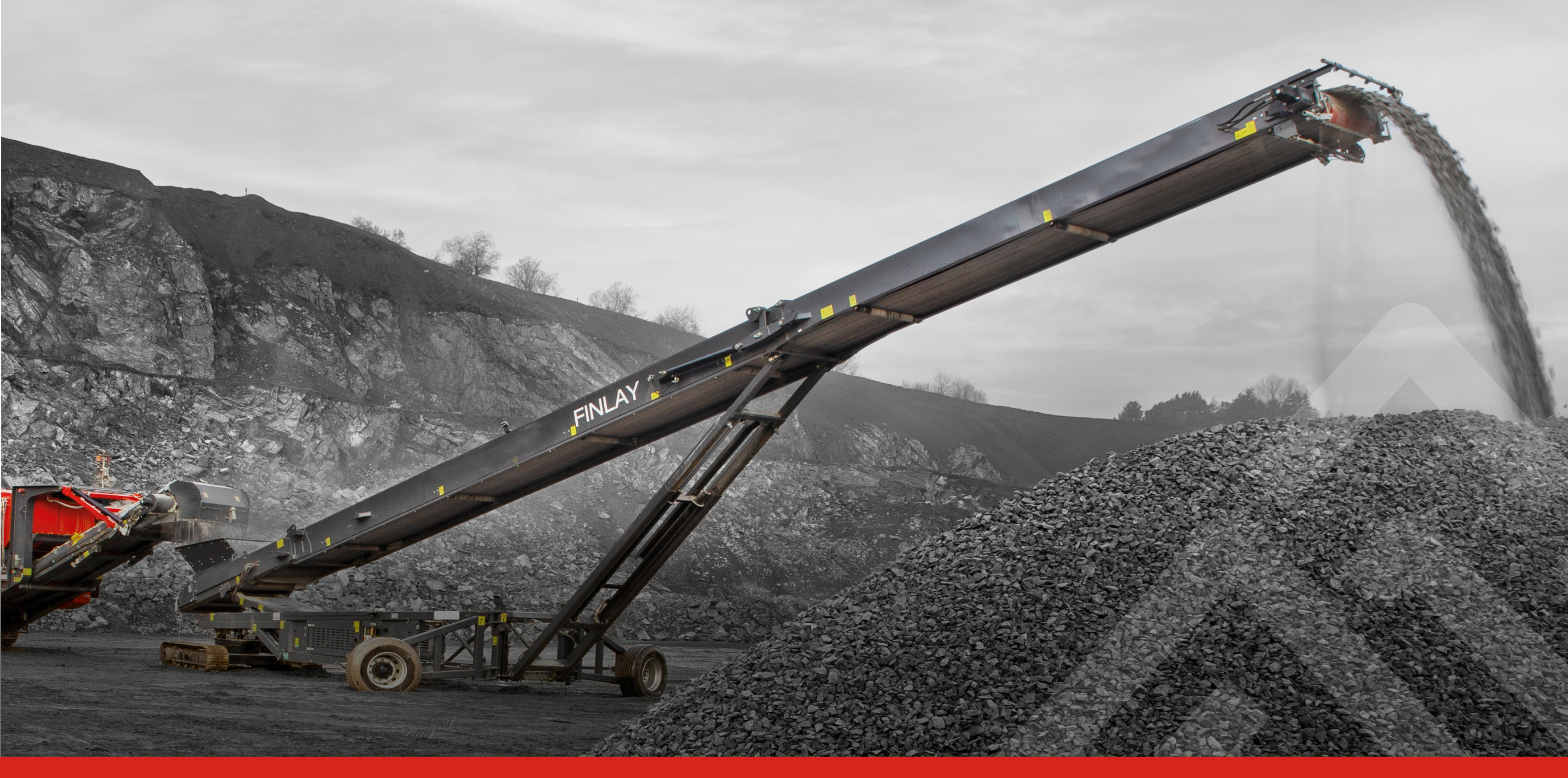 TR-80 Radial Stockpiling Conveyor | Tracked Stacker | Finlay