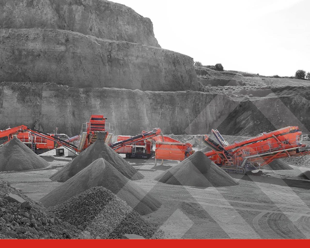 criba-inclinada-de-tres-pisos-696-clasificando-agregados-en-cantera