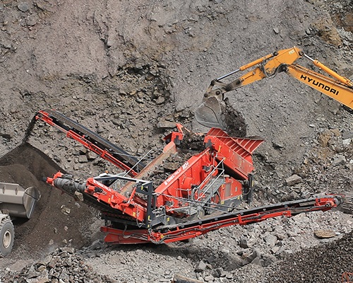 Terex Finlay 883+ scalping heavy duty screen (6)