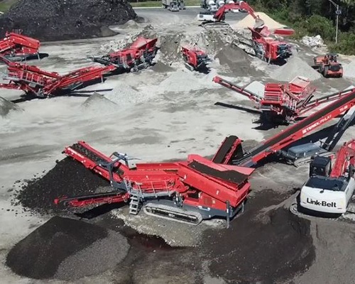Terex Finlay 883+ Triple Shaft and TC-80 Conveyor