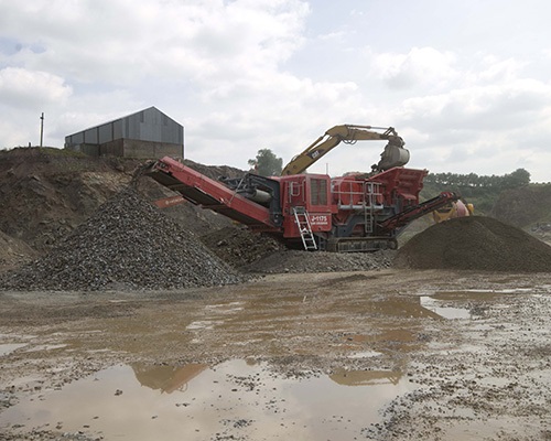 Terex Finlay J-1175 jaw crusher (1)