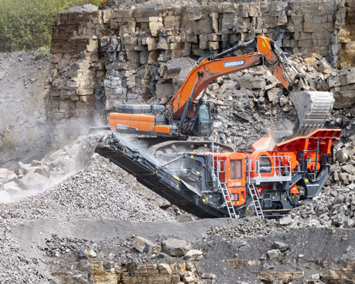 Finlay tracked crusher