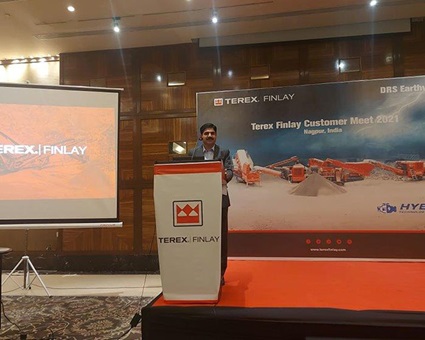 India-customer-meeting