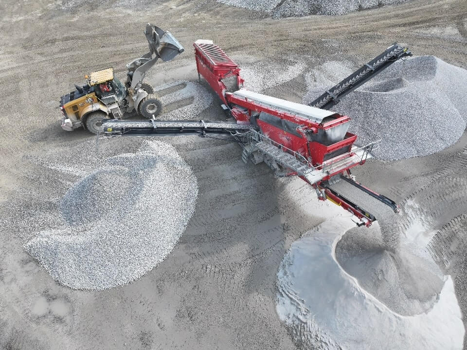 Terex Finlay 693 inclined screen