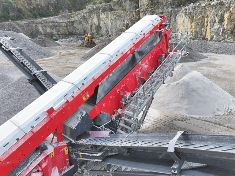 Terex Finlay 693 inclined screen (1)