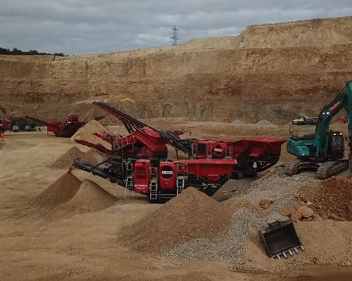 Terex Finlay J-960 jaw crusher