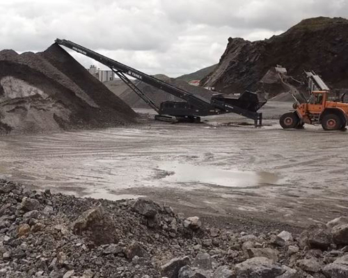 Terex Finlay TF-75L low level orbital feeder