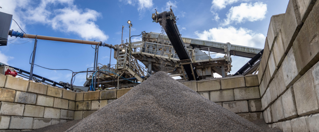 AggreSand The Long Distance Runner