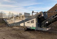 Ecotec's Phoenix 1600T Tracked Trommel Screen Working Onsite