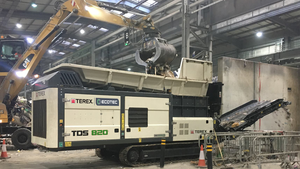 TDS-820-Slow-Speed-Shredder-UK