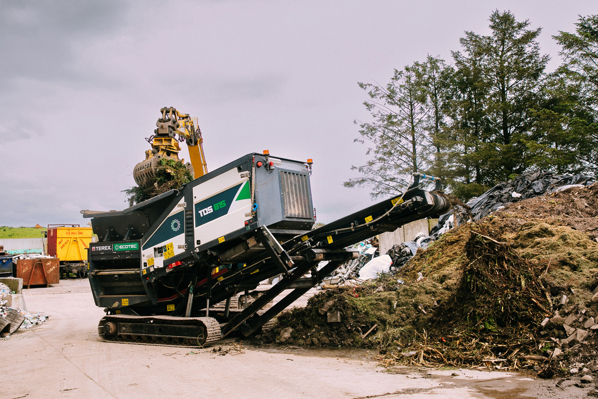 TDS 815 | Slow Speed Shredder | Terex Ecotec