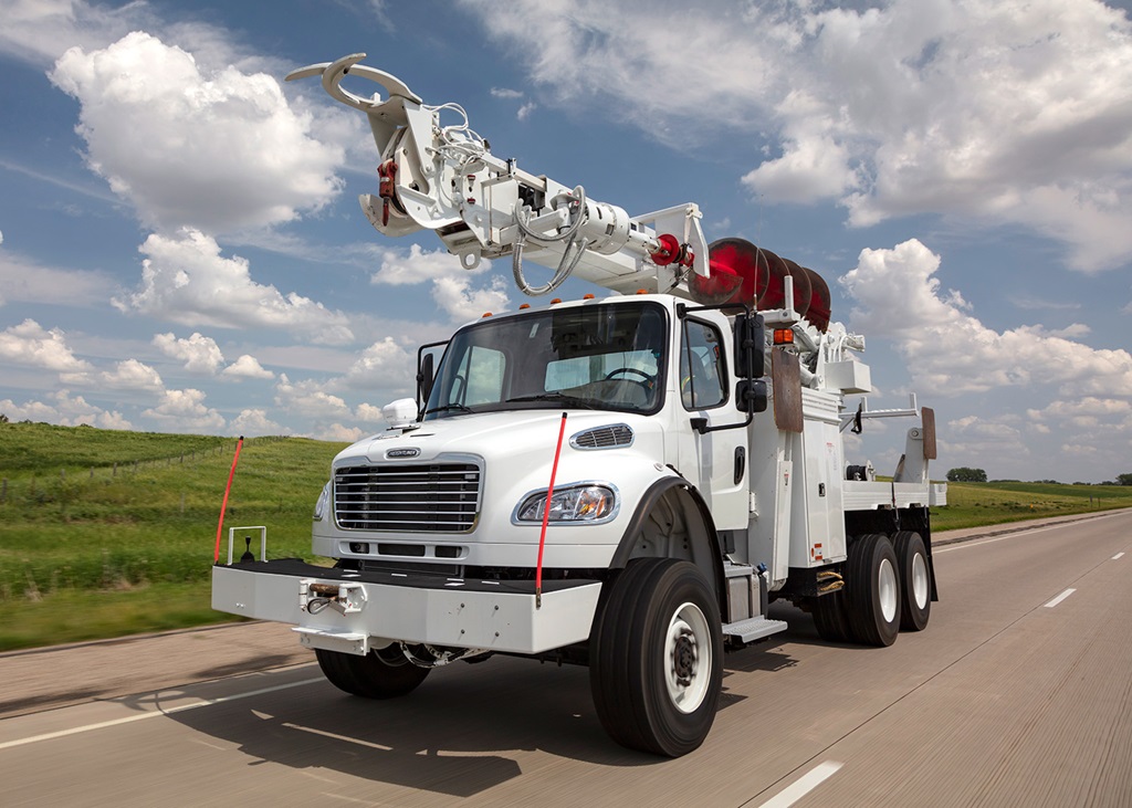 ディズニー。レドラ。 Terex Commander 6060 Digger Derricks