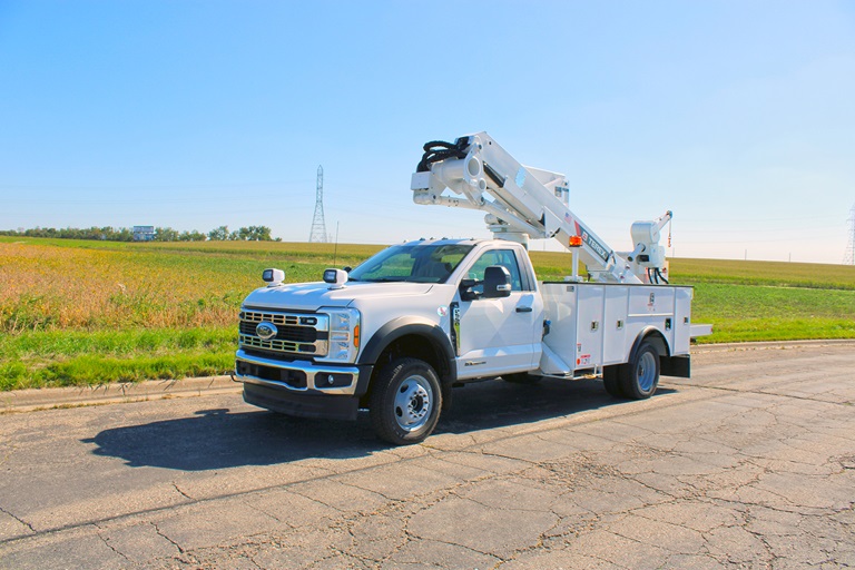 Terex Utilities TRX41 Telescopic Bucket Truck