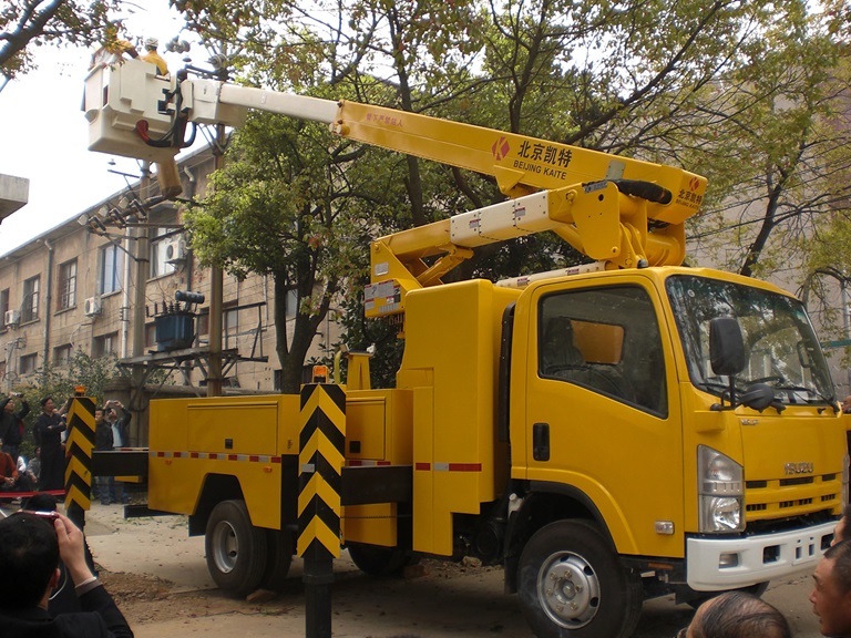 Terex global bucket truck for international customers