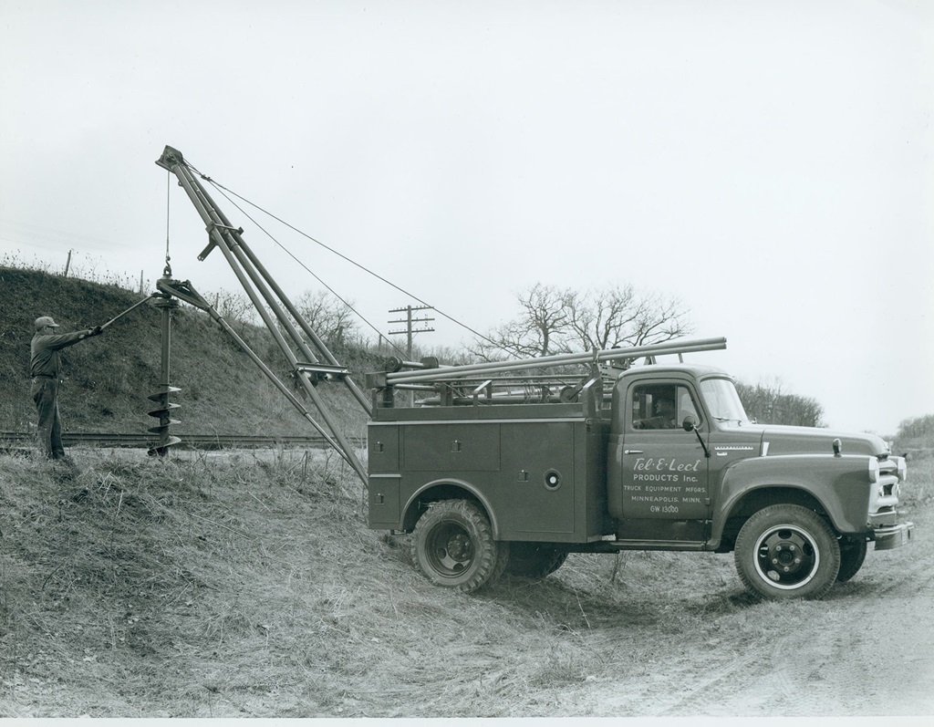 Terex first digger derrick