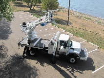 Terex Commander 5050 digger derrick with boom raised