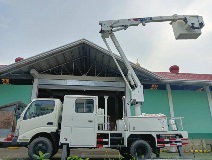 Terex L13i international bucket truck in Philippines
