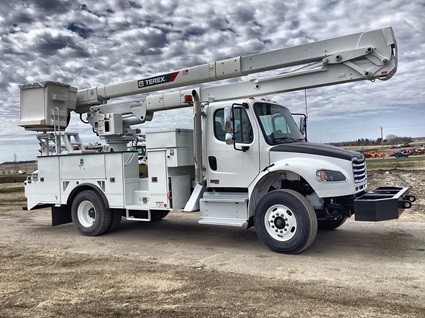 Terex non-overcenter Optima TC55 bucket truck