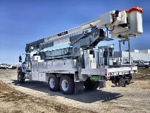 RMX75 Terex bucket truck