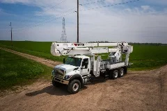 Terex TM100 bucket truck