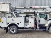 Terex Hi-Ranger HR46 bucket truck side view
