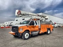 Terex Optima HR50 bucket truck