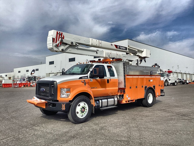 Terex Optima HR50 bucket truck