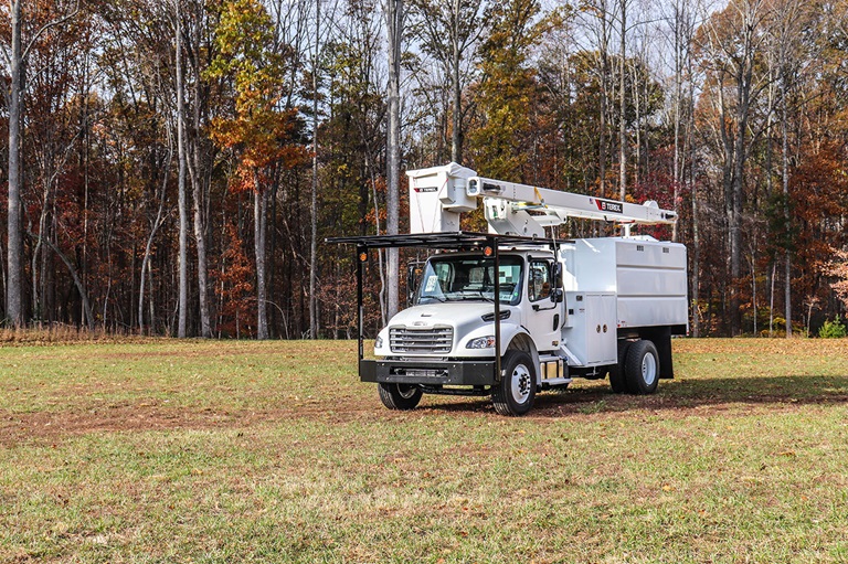 Terex XT Pro 56 parked in field