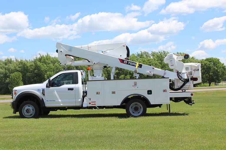 Terex LTM40 telescopic bucket truck