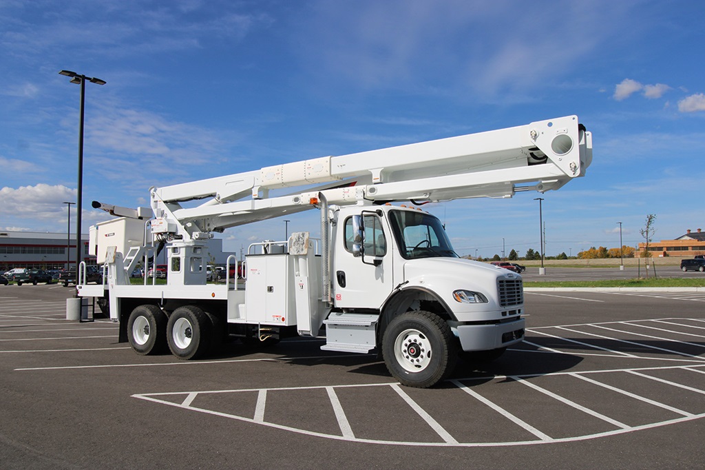 Terex TL100 bucket truck